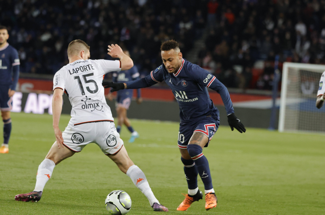 开云体育-关键时刻布莱顿远射贴柱：意甲节点到来，目标明确，纪律约束更严格